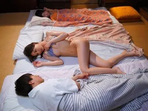 Em hầu gái gạ cậu chủ uống rượu đề bú cu