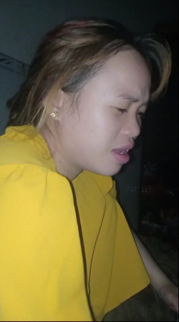 Làm tình bướm tình nhân xinh trong nhà tắm