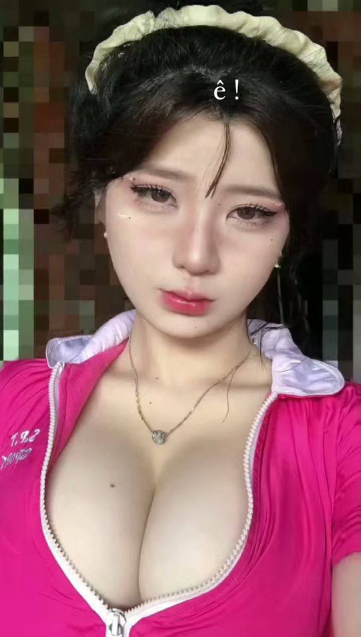 Thanh niên cho chủ nợ cùng chịch ghệ ngon để trừ dần”